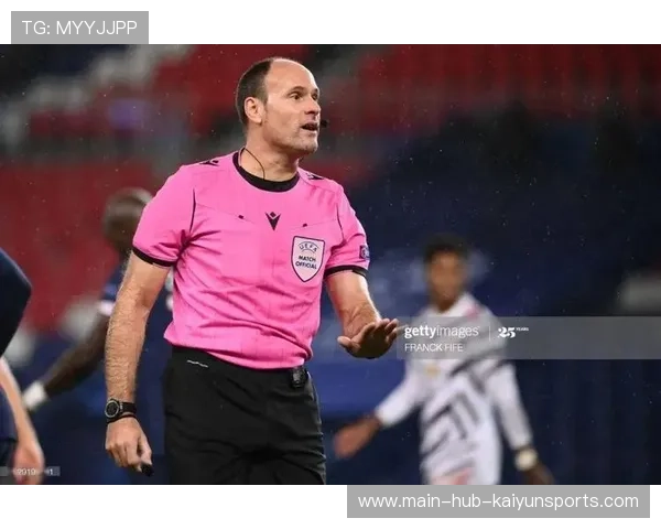 马特乌斯高度评价马拉多纳的足球才华，马特乌·拉奥斯